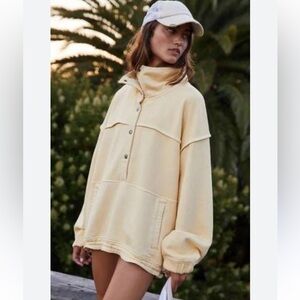 NWOT FP Movement Stash It Sweat Pullover